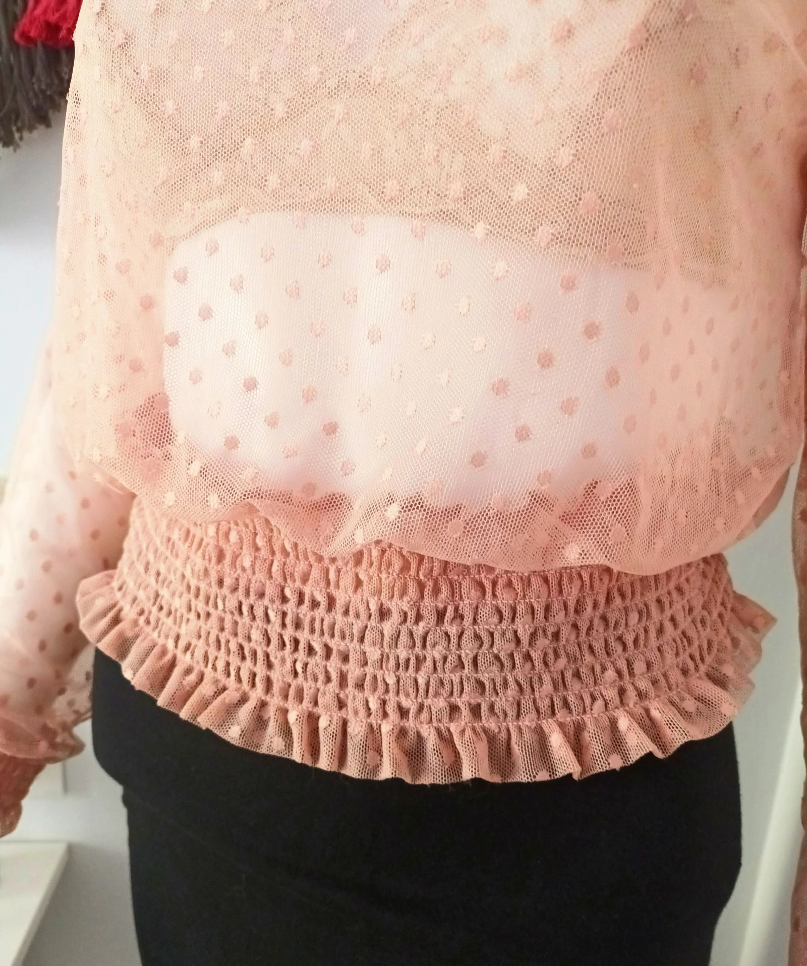 Halftransparante tuleblouse met T.M kanten top – photo 7